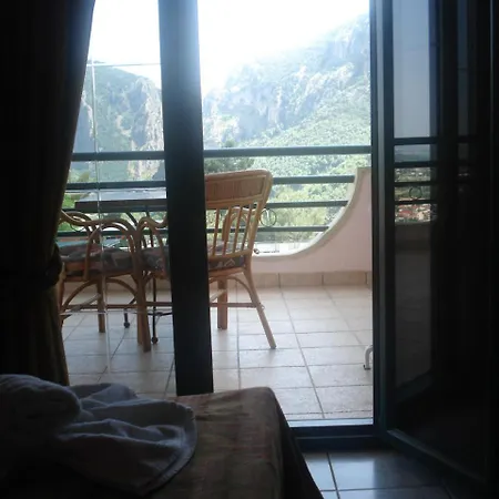 Apolis 3* Mouzaki (Karditsa)