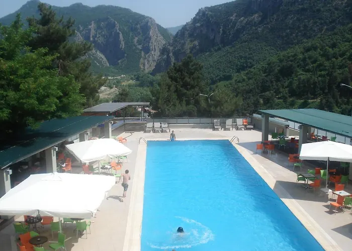 Apolis Гостевой дом Mouzaki